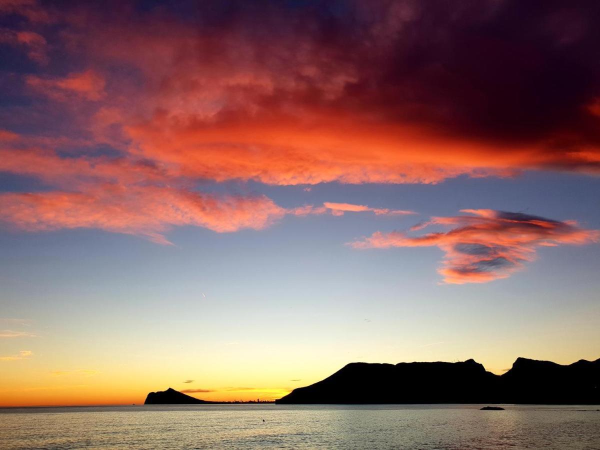 By The Beach Calpe Bagian luar foto