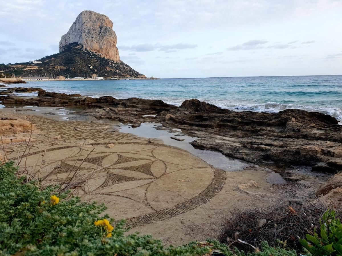 By The Beach Calpe Bagian luar foto